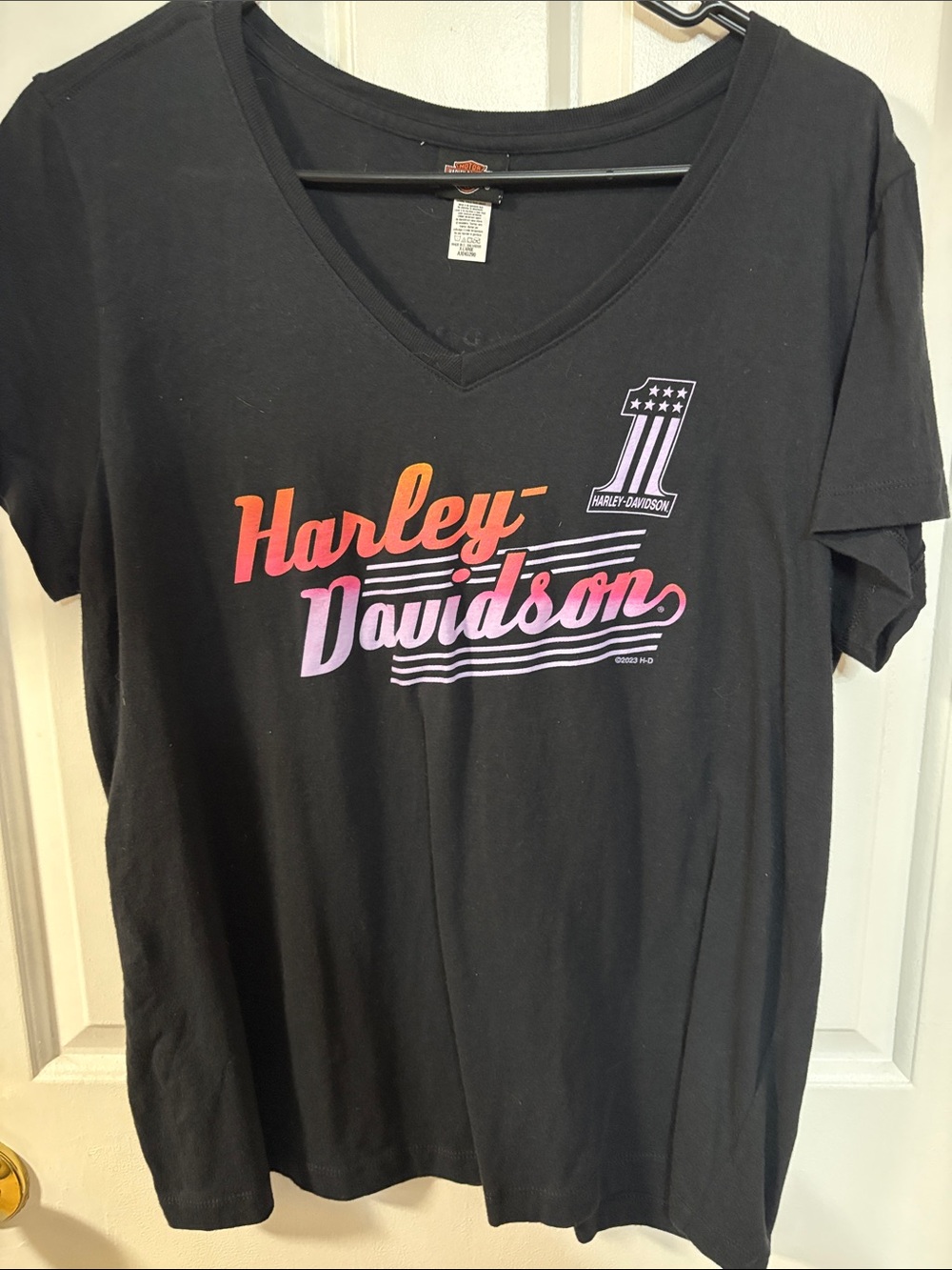 Harley-Davidson Black V-Neck Tee with Orange-Pink Gradient Logo